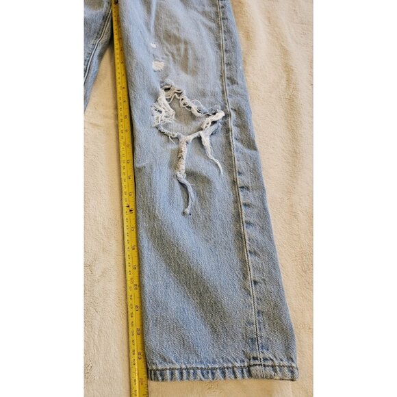 levis premium 501 Light Wash Distressed Jeans Womens Size 24W X 26L Straight Leg - Picture 6 of 16